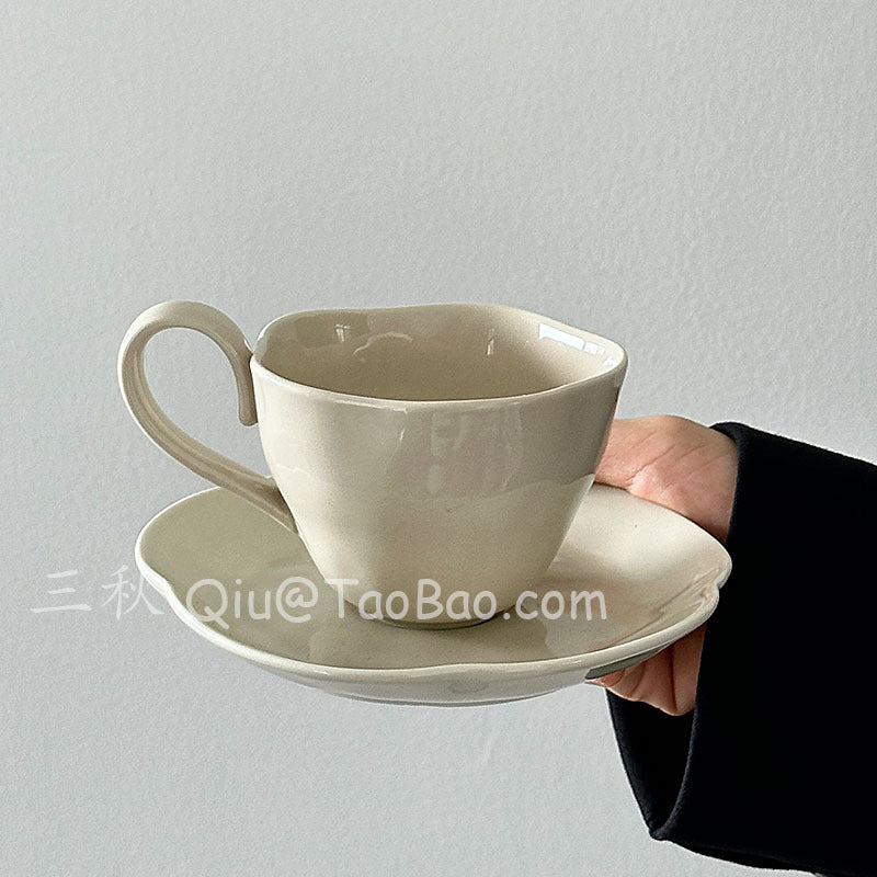 Sanqiu Sanq Vintage Irregular Apricot Melbourne Coffee Cups and Saucers, Latte Cups, Afternoon Tea Water Cups, Niche Gifts